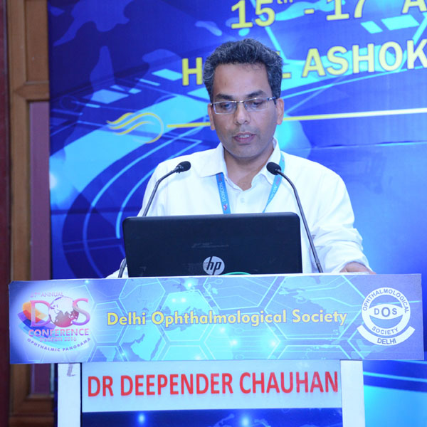 l-dr-deepender-chauhan-at-the-cornea-session