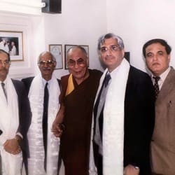 Dr. Noshir Shroff with Dalai Lama 